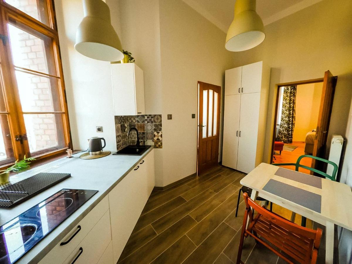 Apartamenty W Wiezy Świdnica Buitenkant foto