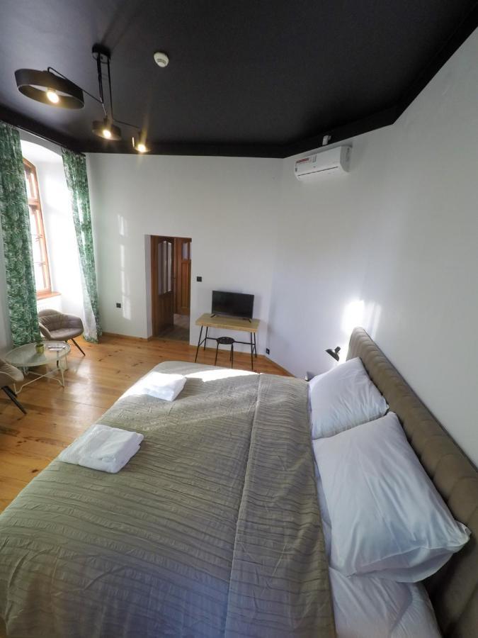 Apartamenty W Wiezy Świdnica Buitenkant foto